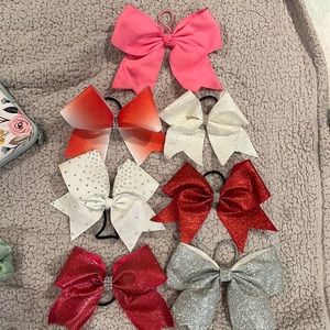 Miscellaneous cheer bows